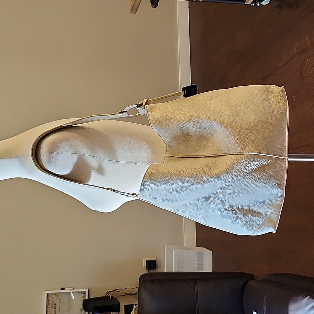 Furla pebbled leather bag slouchy hobo purse shoulder bag white logo silver